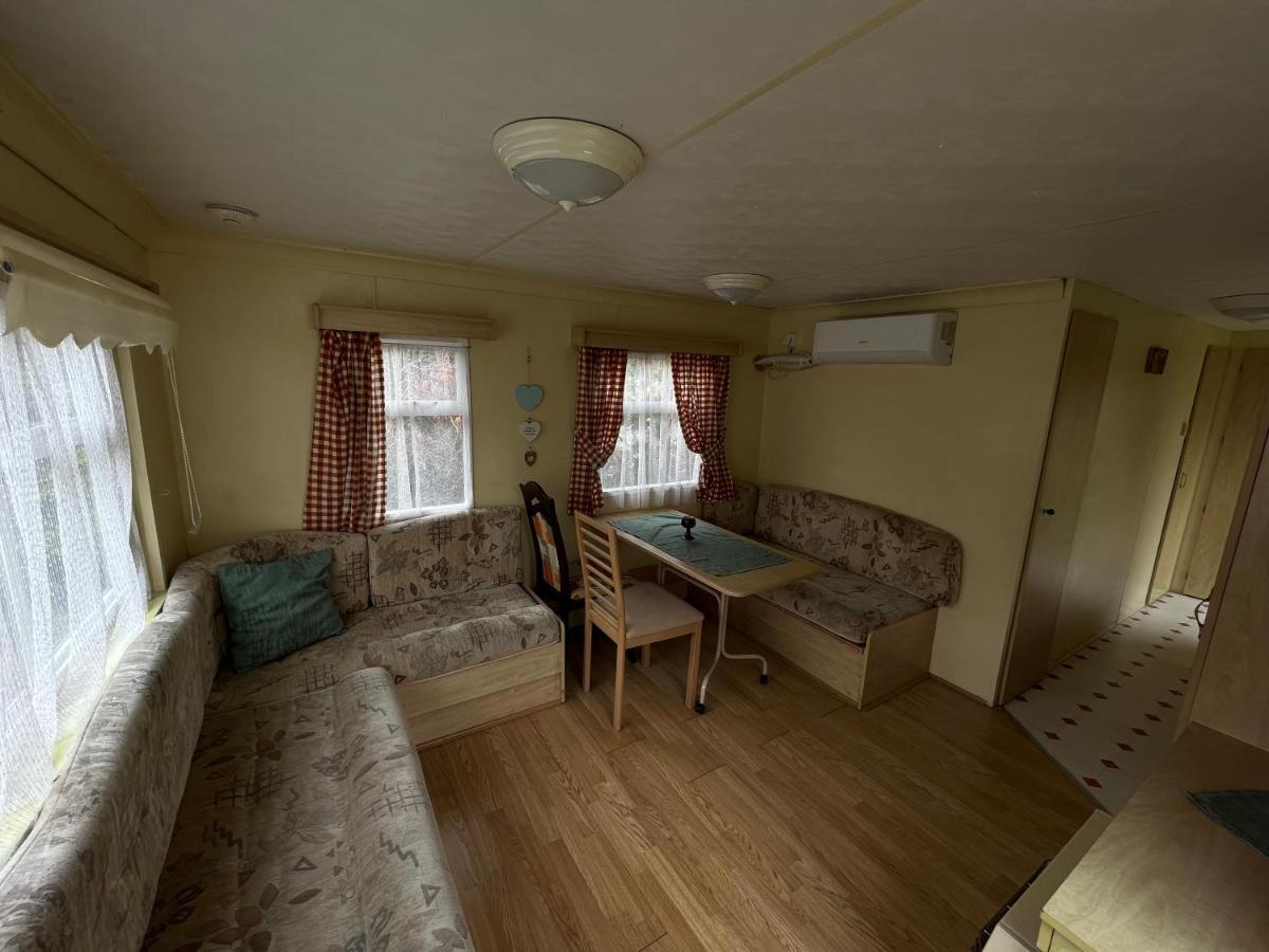 Apartamento Autocamp Free Star - Mobilheimy Strachotin Exterior foto