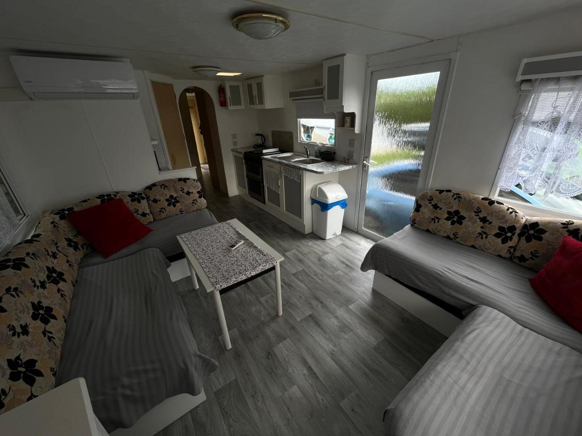 Apartamento Autocamp Free Star - Mobilheimy Strachotin Exterior foto